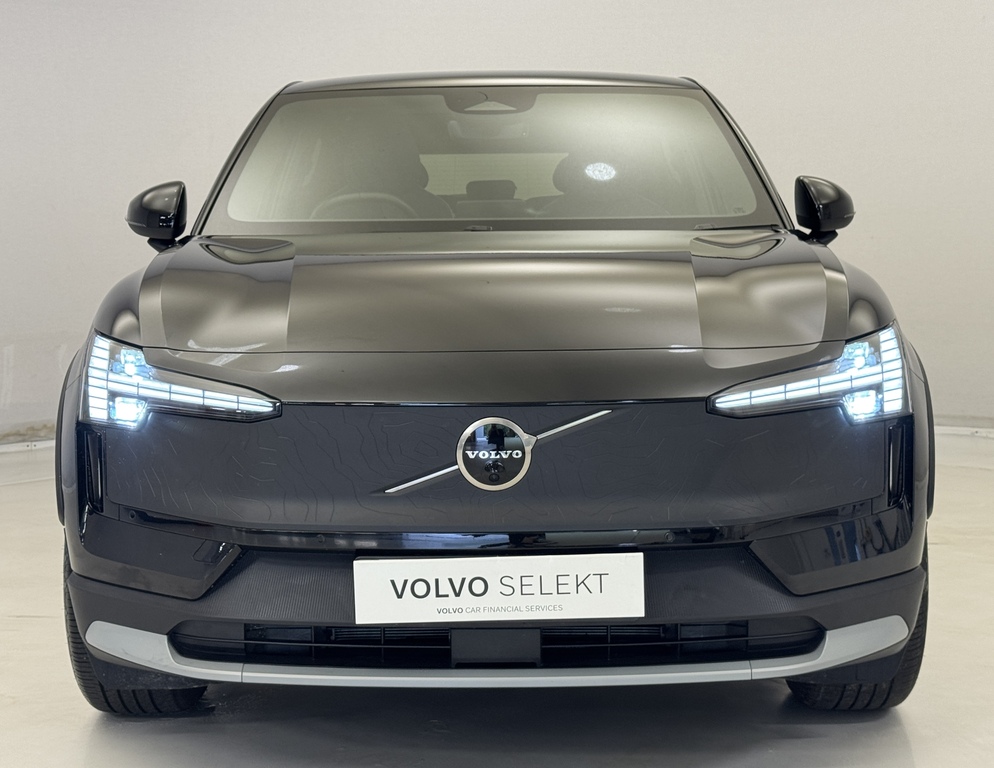 Volvo EX30 Cross Country 315Kw Tm Perf Cross Country Ultra 69Kwh Black #3