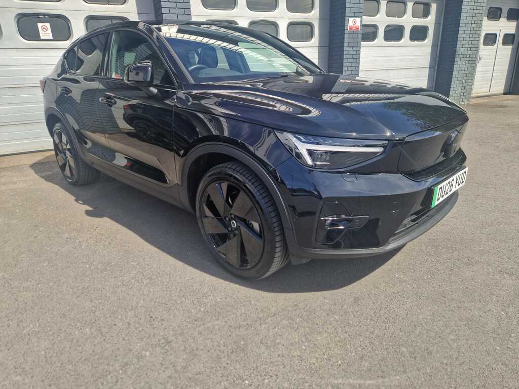 Volvo EC40 325Kw Tm Perf Ultra Black Edition 82Kwh Black