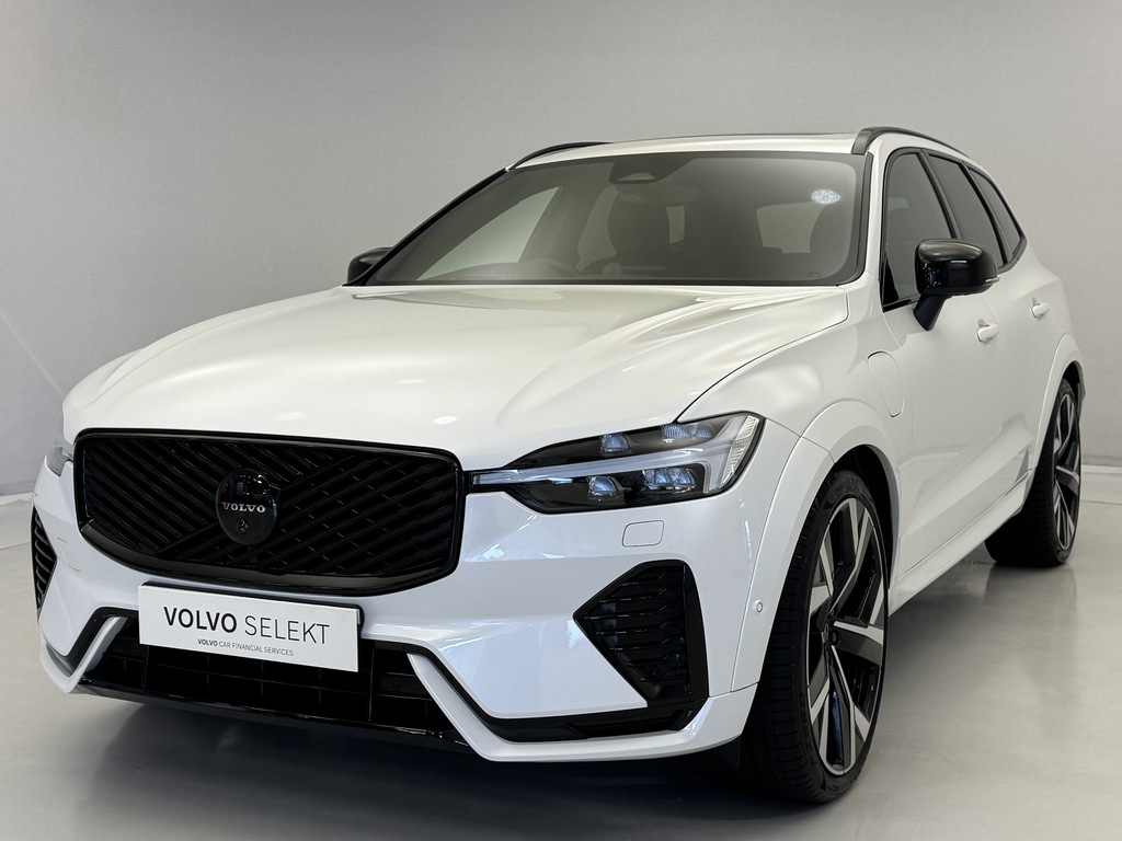 Volvo XC60 2.0 T8 455 Phev Ultra Black Ed Awd Geartronic DU26YTK White #5