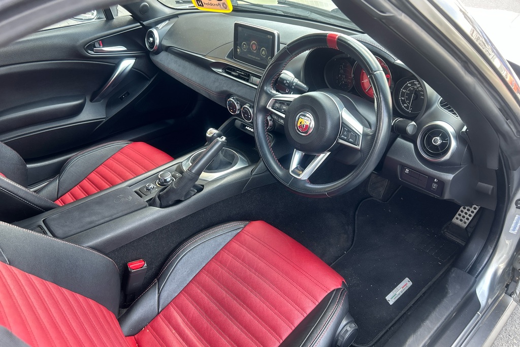 Abarth 124 Spider 1.4 T Multiair  #3