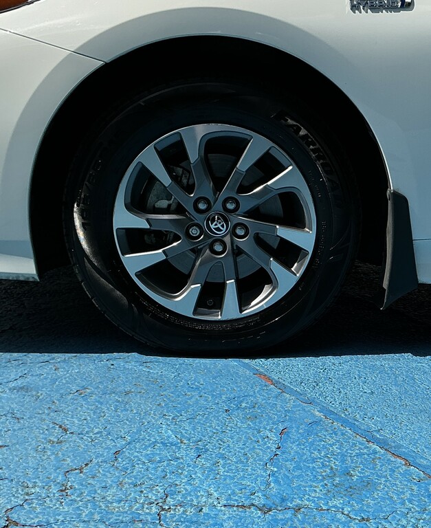 Toyota Prius+ 1.8L Business Edition Plus Blue #27