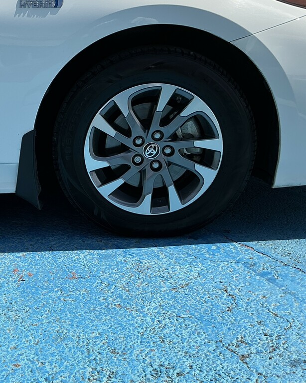 Toyota Prius+ 1.8L Business Edition Plus Blue #30