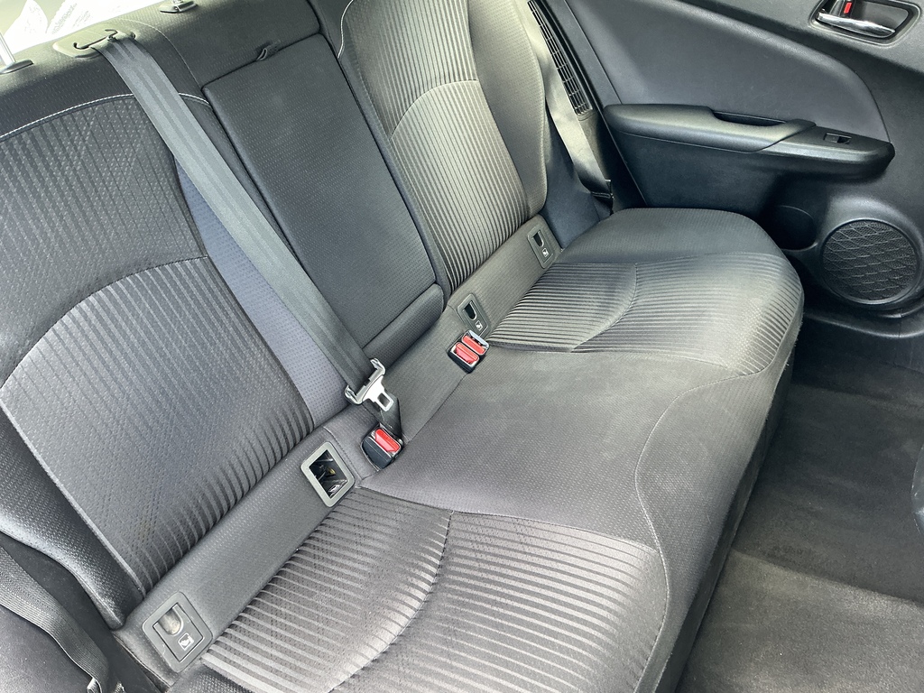 Toyota Prius+ 1.8L Business Edition Plus Blue #19