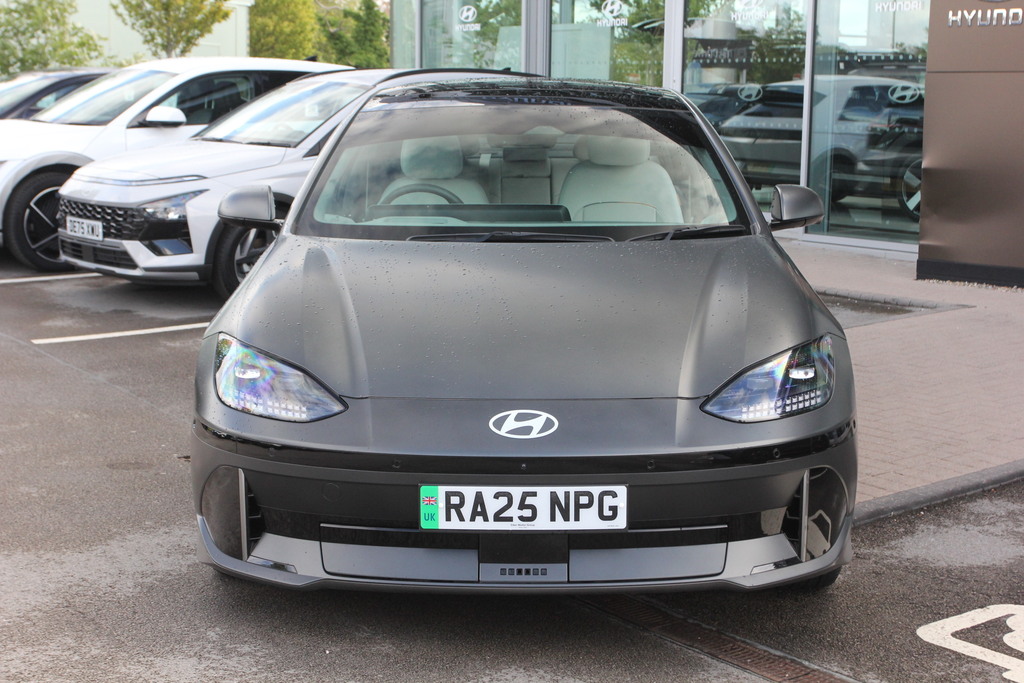 Hyundai Ioniq 6 168Kw Ultimate 77Kwh Grey #2