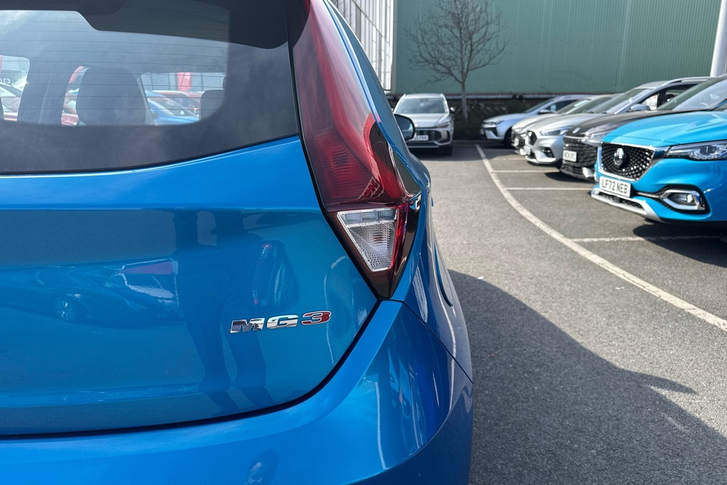 MG MG3 1.5 Vti-tech Exclusive Navigation Blue #5