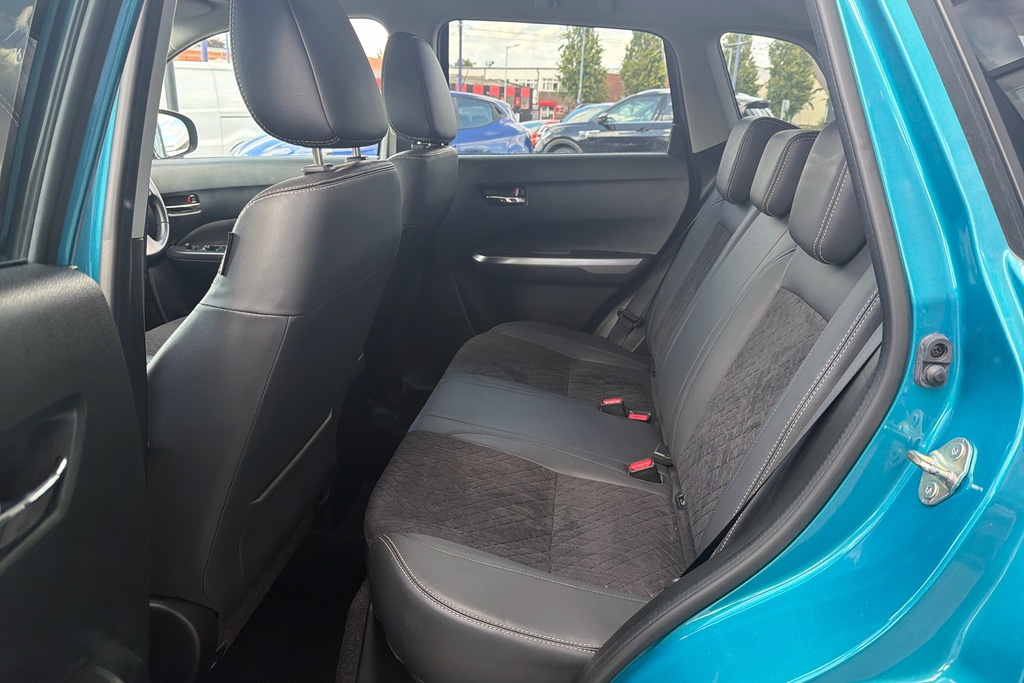 Suzuki Vitara 1.4 Boosterjet 48V Hybrid Sz-t Silver #21