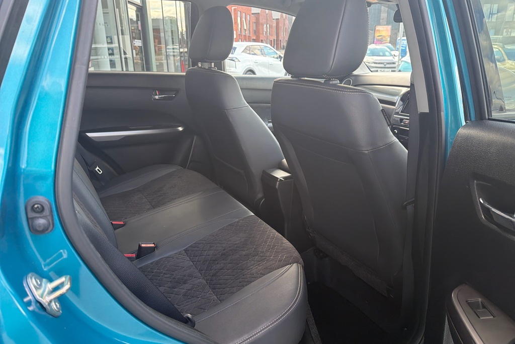 Suzuki Vitara 1.4 Boosterjet 48V Hybrid Sz-t Silver #23