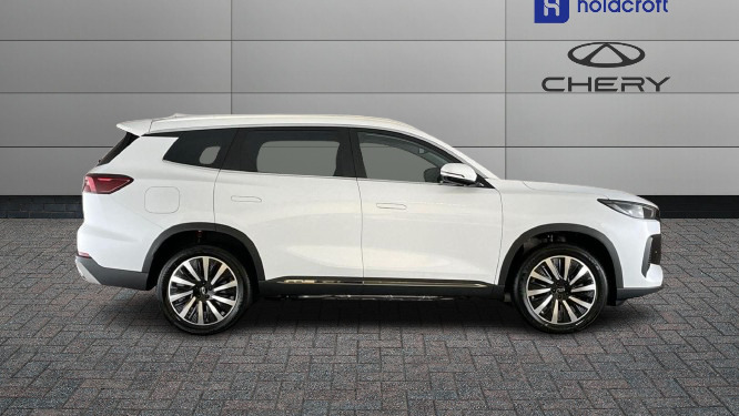 Chery Tiggo 8 1.5T Phev Summit Dht White #4