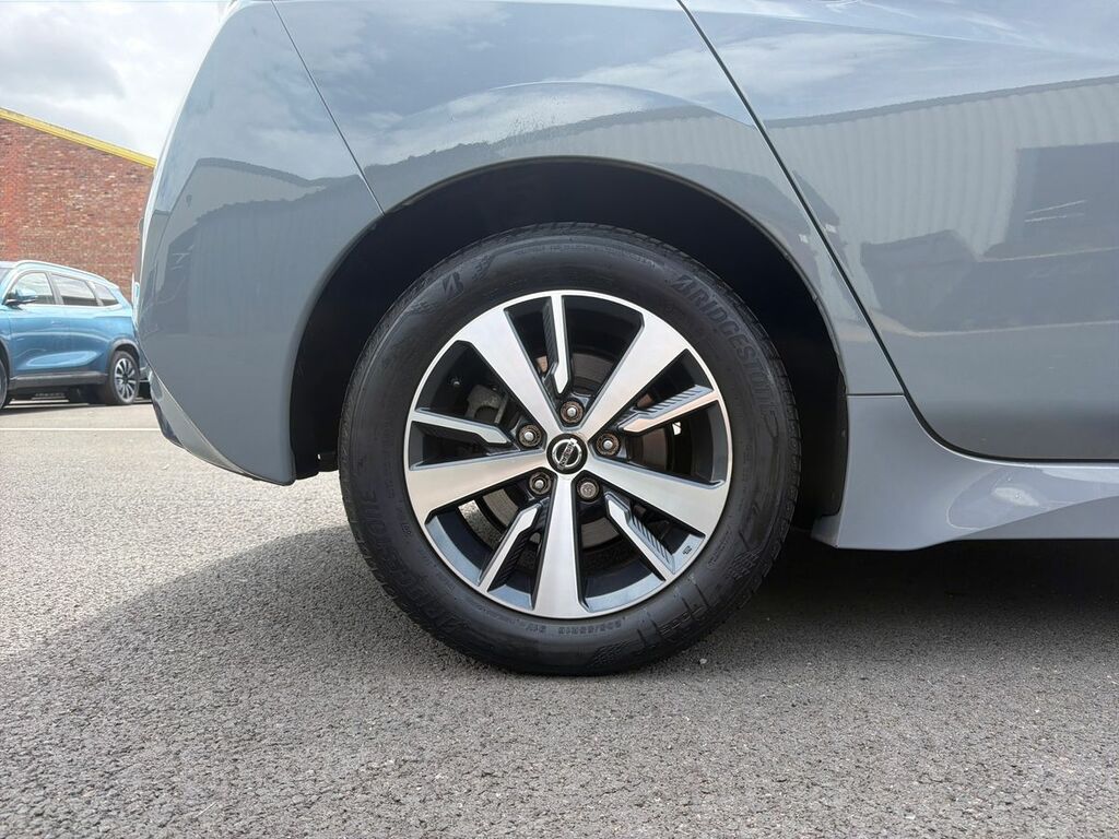 Nissan Leaf 110Kw N-connecta 39Kwh 2022 Blue #8