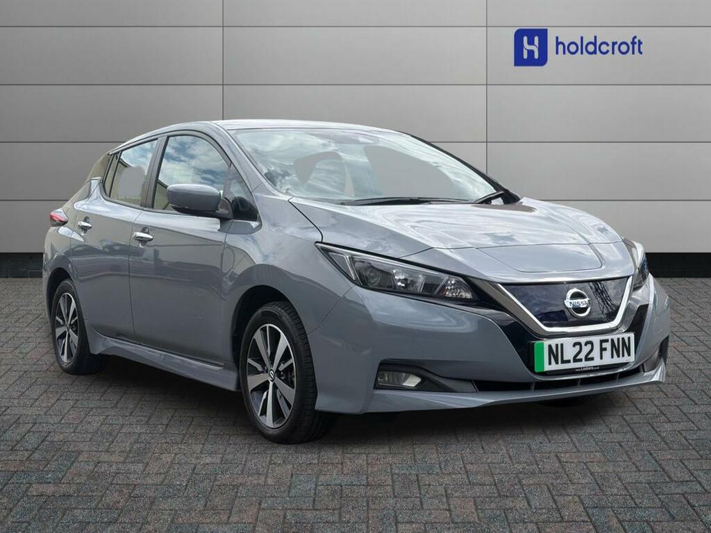 Nissan Leaf 110Kw Acenta 40Kwh 6.6Kw Charger Grey