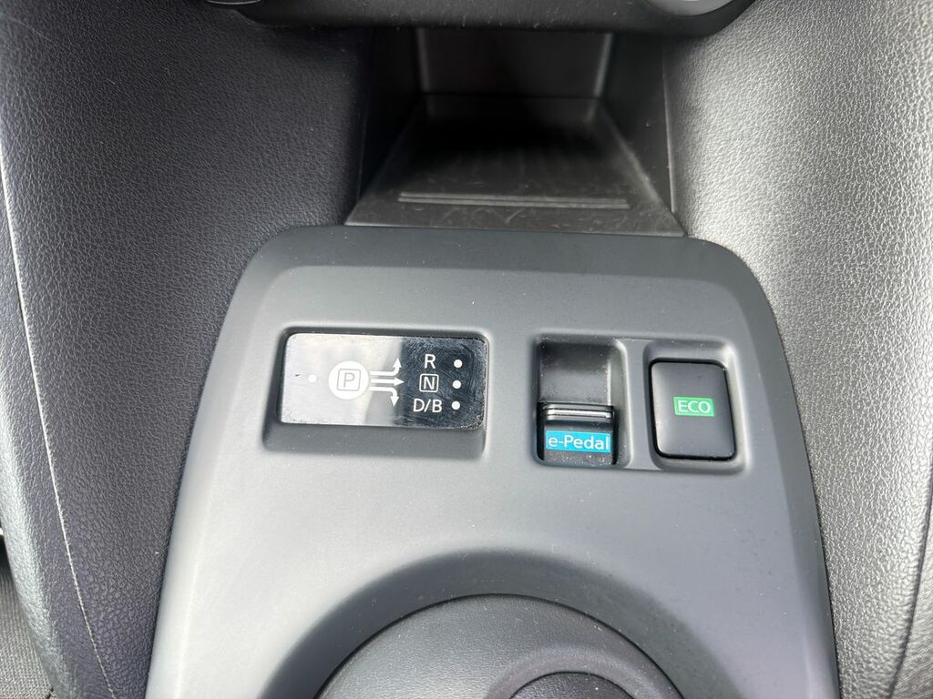 Nissan Leaf 110Kw N-connecta 39Kwh 2022 Blue #22