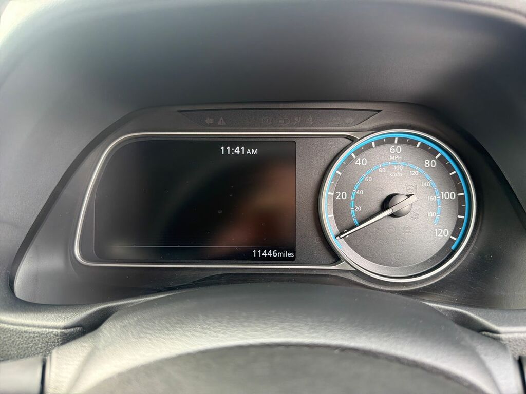 Nissan Leaf 110Kw N-connecta 39Kwh 2022 Blue #12
