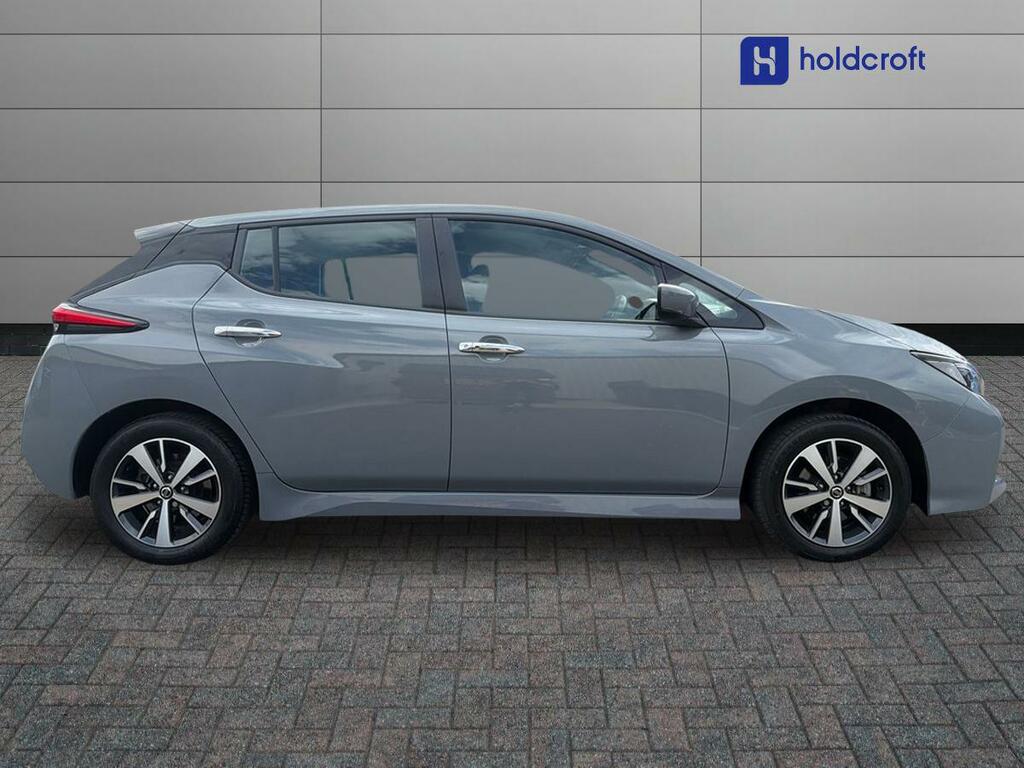 Nissan Leaf 110Kw Acenta 40Kwh 6.6Kw Charger Grey #2