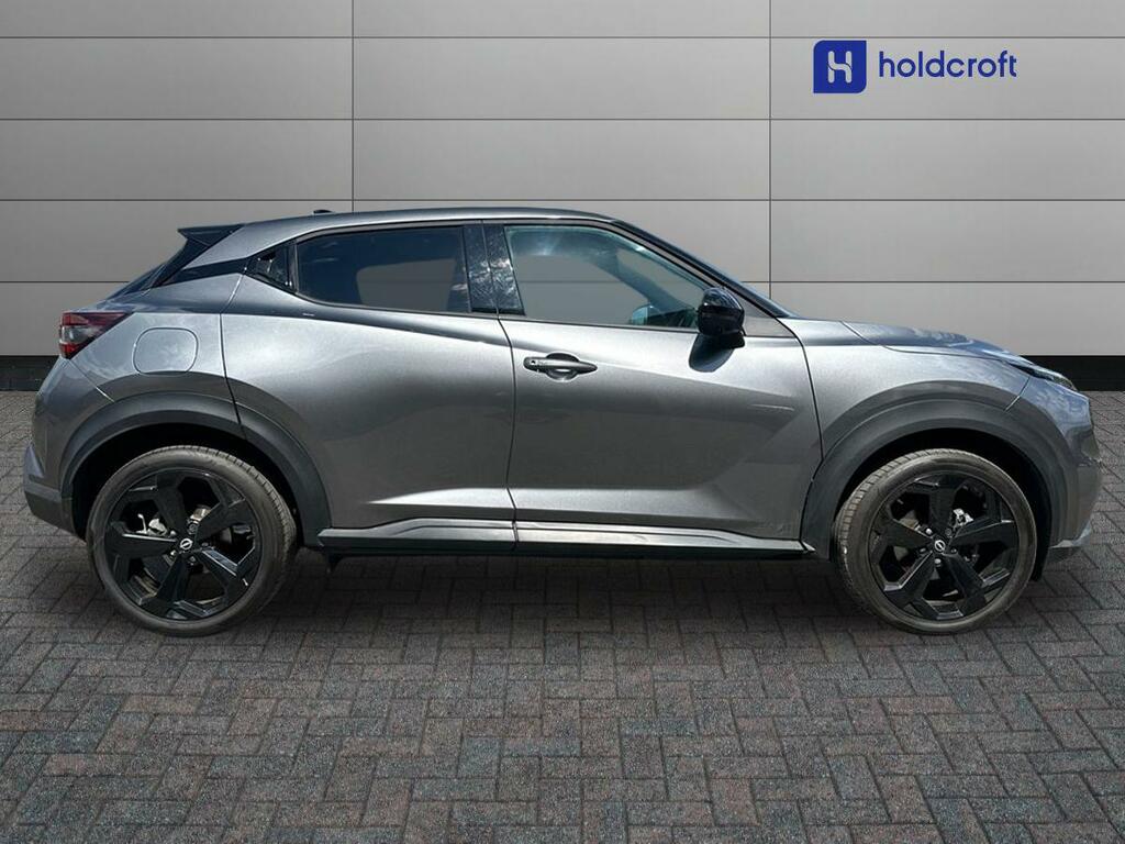 Nissan Juke 1.0 Dig-t Tekna Grey #2