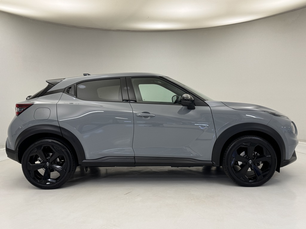 Nissan Juke 1.6 Hybrid Tekna Grey #2