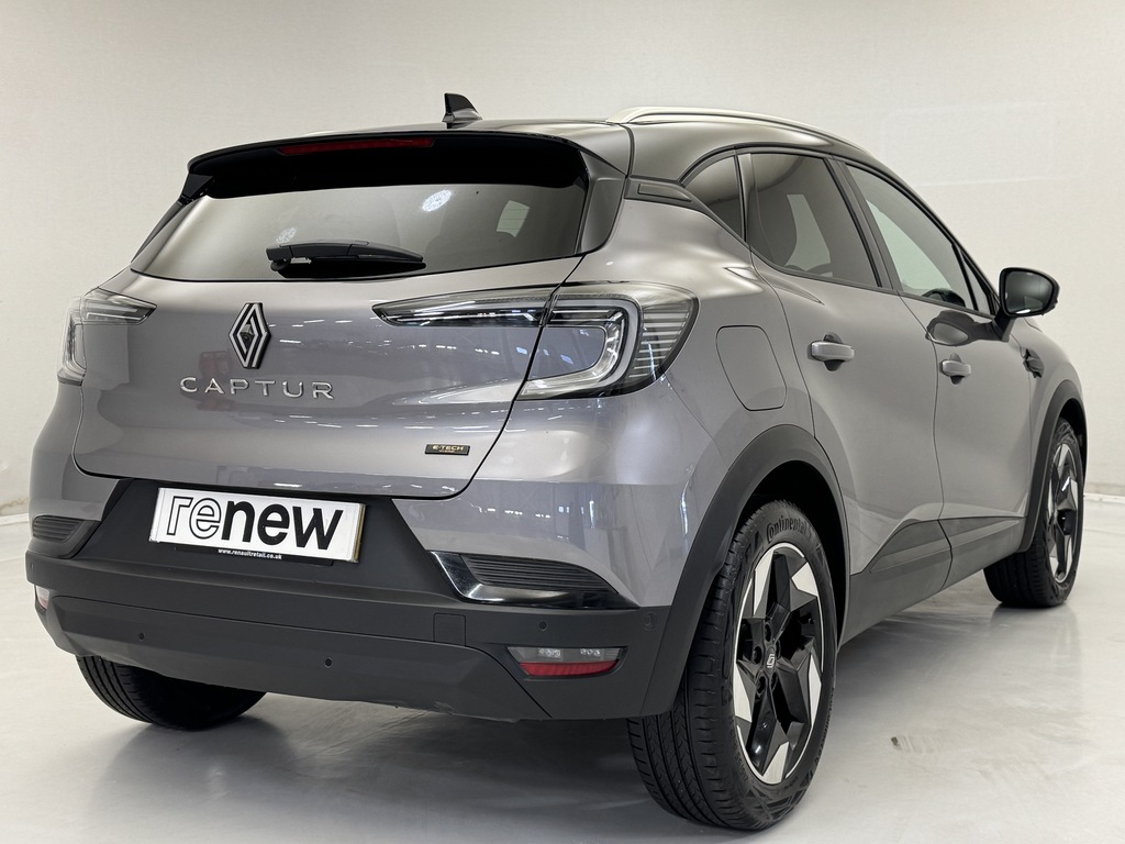 Renault Captur 1.8 E-tech Full Hybrid 160 Techno Black #4