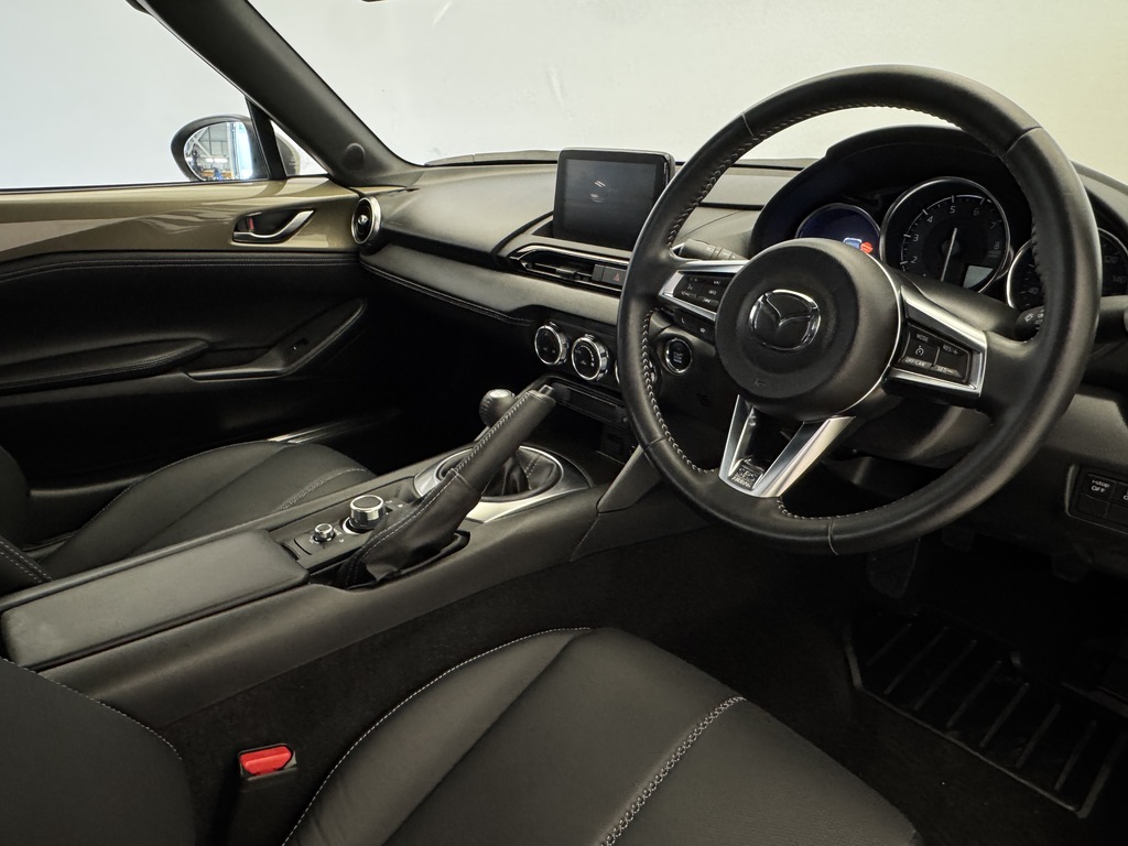 Mazda MX-5 Skyactiv-g Homura Convertible 2.0 Red #13