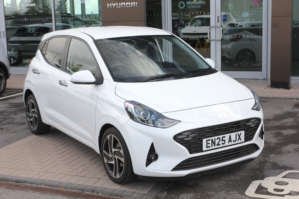 Hyundai I10 1.0 63 Premium Nav White