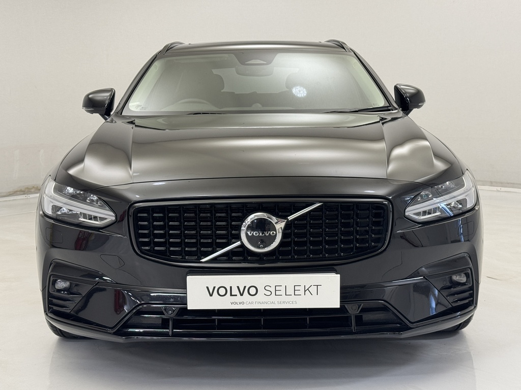 Volvo V90 2.0 B5p Ultimate Dark Black #3