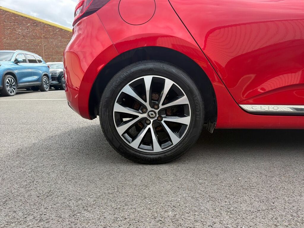 Renault Clio 1.0 Tce 100 Iconic Red #4