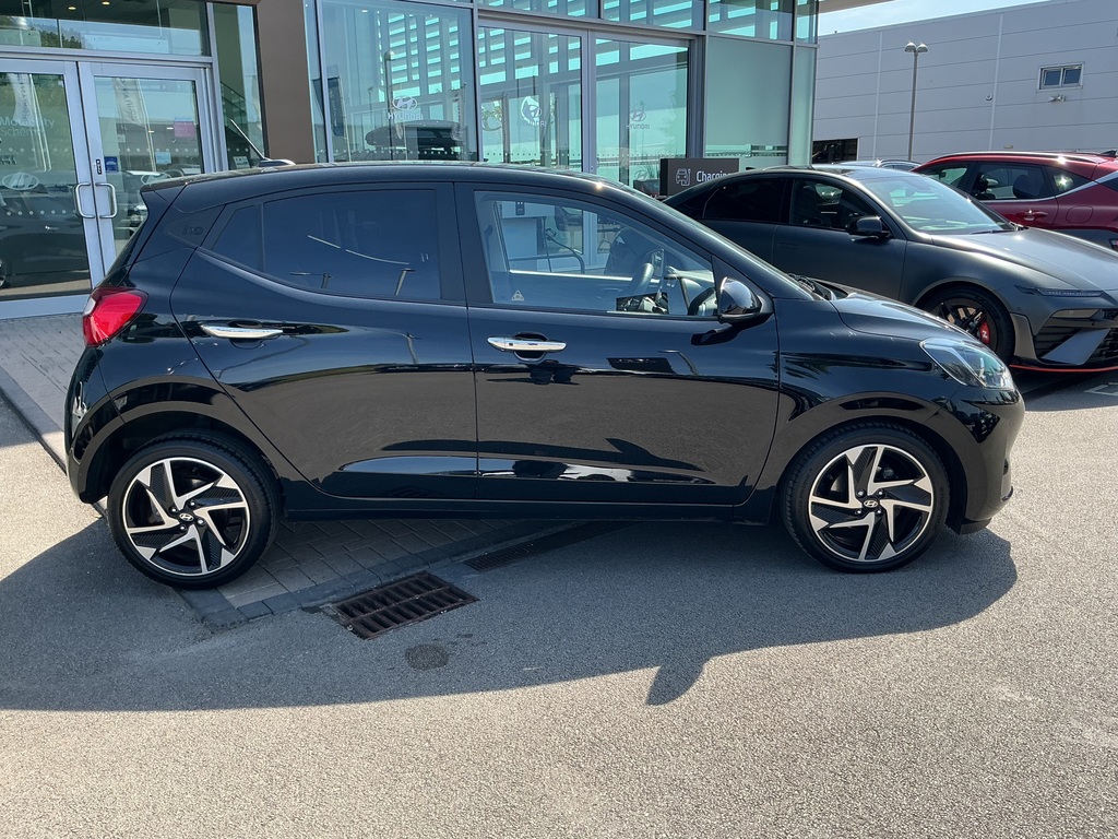 Hyundai I10 1.2 79 Premium Nav Black #3