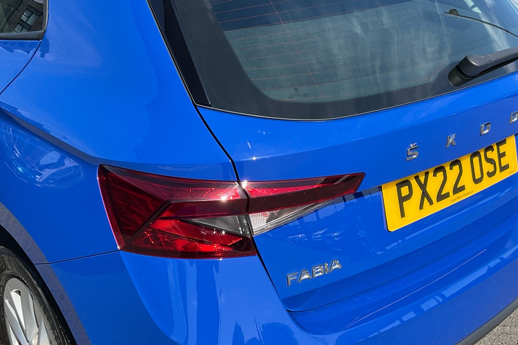 Skoda Fabia 1.0 Tsi Se Comfort Hatchback Eur Blue #21
