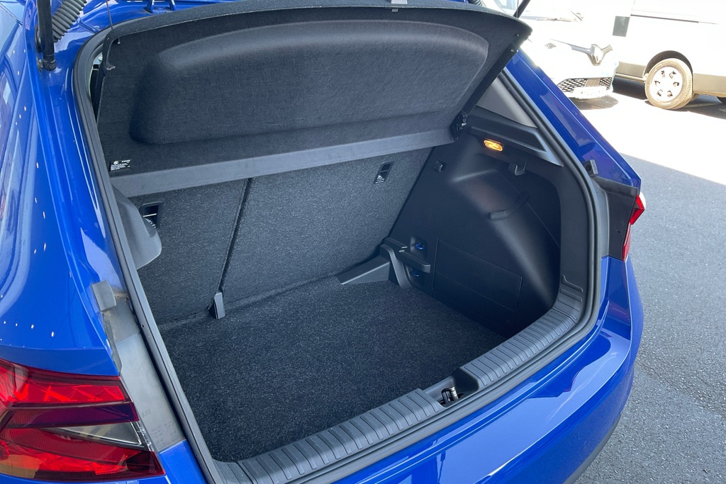 Skoda Fabia 1.0 Tsi Se Comfort Hatchback Eur Blue #35