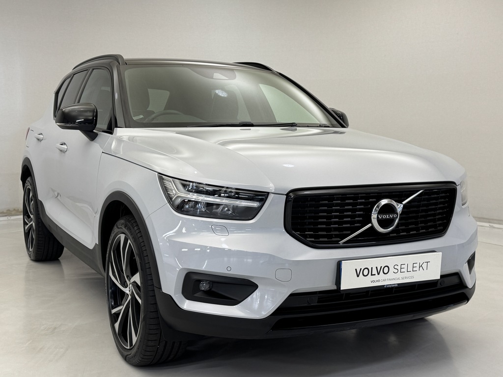 Volvo XC40 2.0 T5 R Design Pro Awd Geartronic Silver