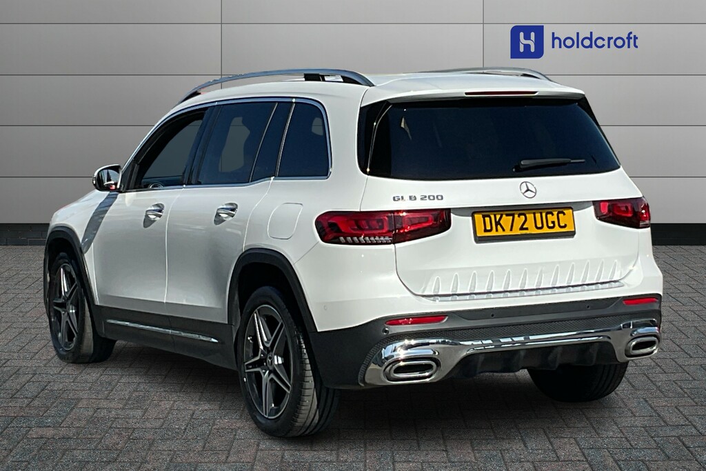 Mercedes-Benz GLB Class Glb 200 Amg Line Premium 7G-tronic White #2