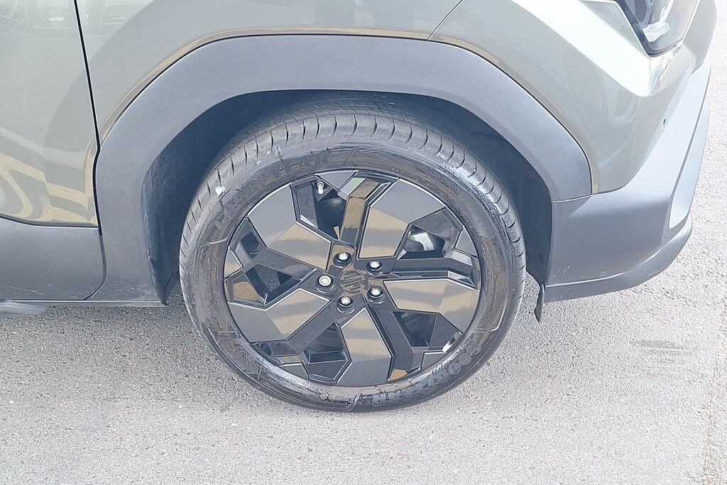 Suzuki Vitara 128Kw Ultra 61Kwh Green #4