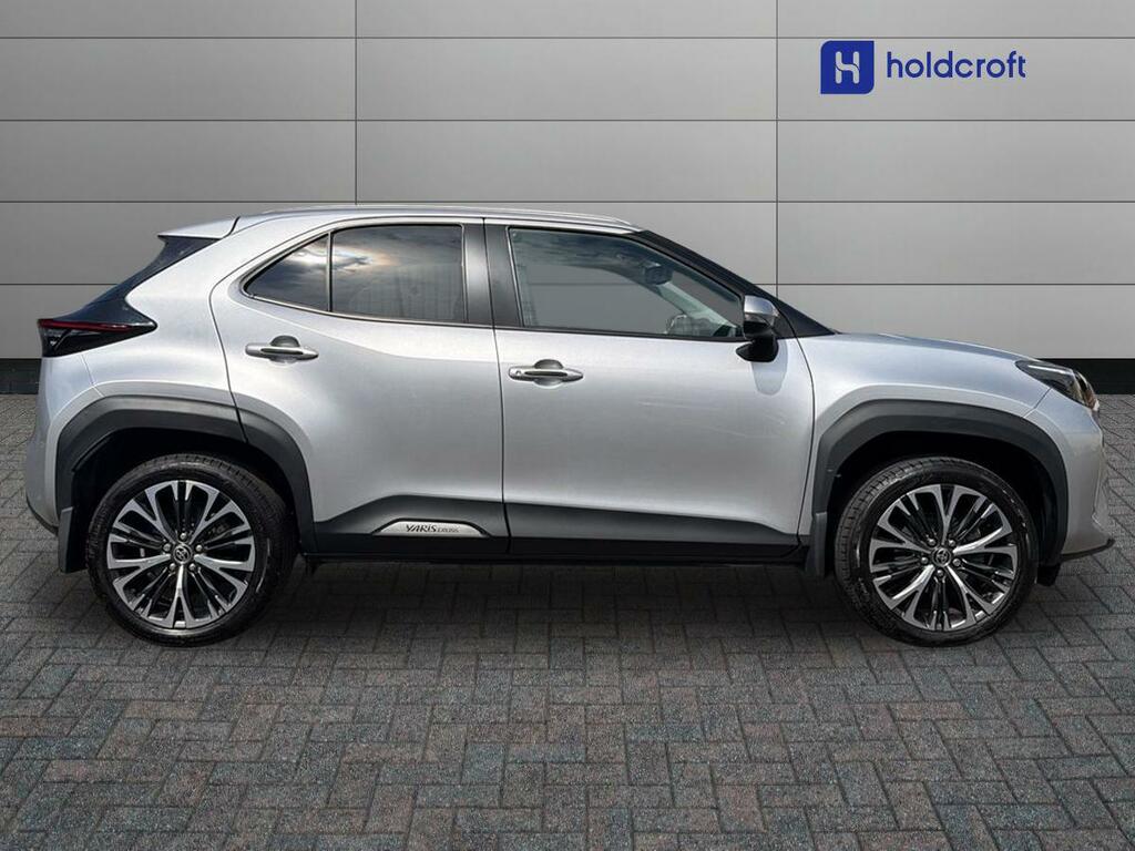 Toyota Yaris Cross 1.5 Hybrid Excel Cvt Silver #5