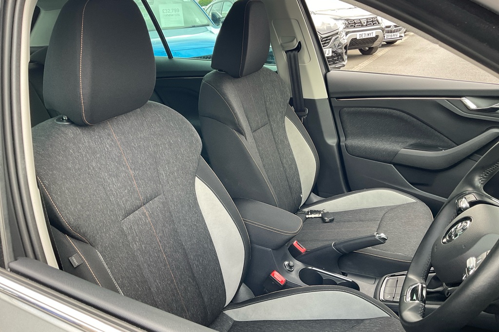 Skoda Kamiq 1.0 Tsi 110 Se Drive Dsg - 2024 24 Blue #38