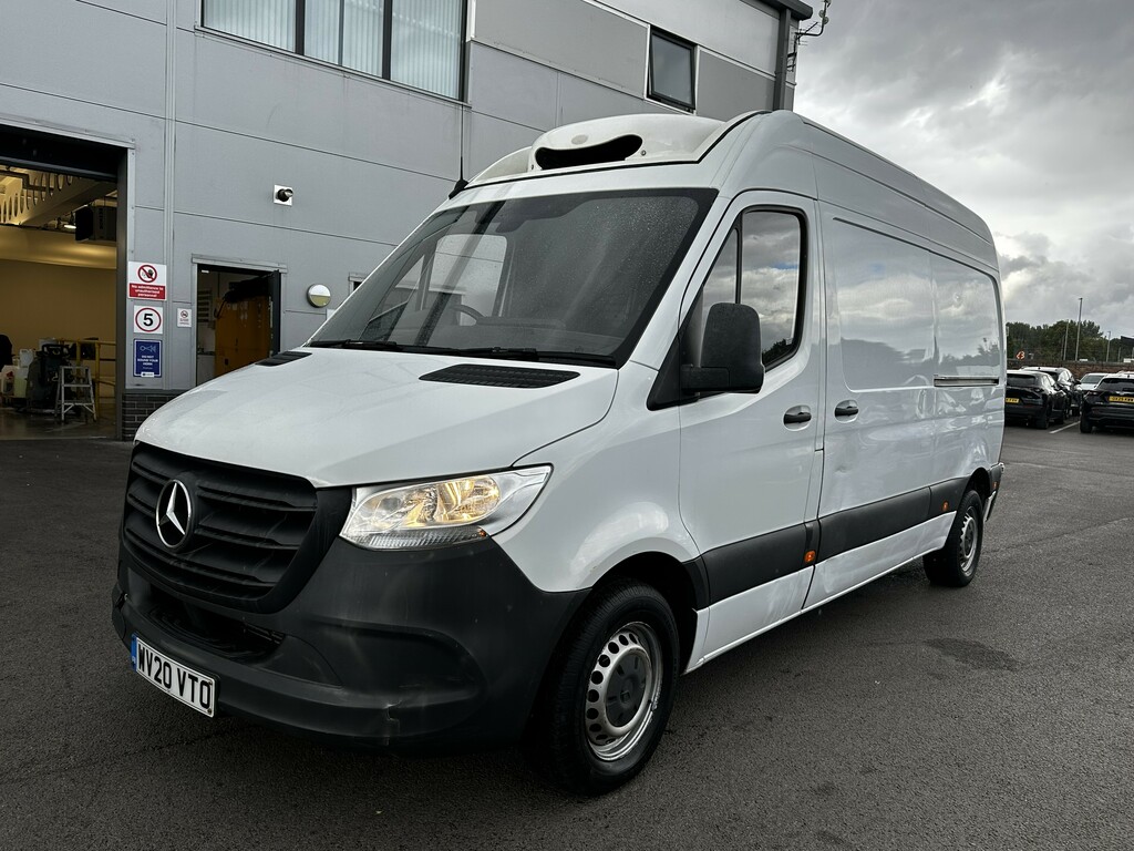 Mercedes-Benz Sprinter 3.5T H1 Van WV20VTO White #6