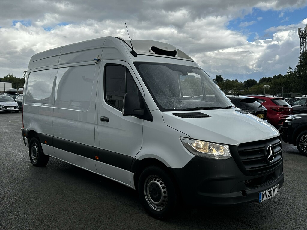 Mercedes-Benz Sprinter 3.5T H1 Van WV20VTO White #2