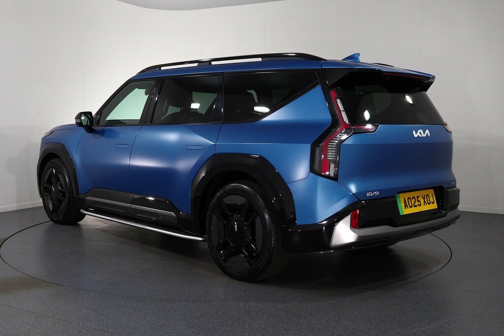 Kia EV9 Gt-line S 99.8Kwh Awd 6 Seat Ex Demonstrator AO25XOJ Blue #5