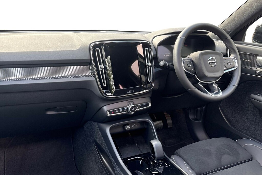 Volvo EX40 Ultra Black Edition Grey #2