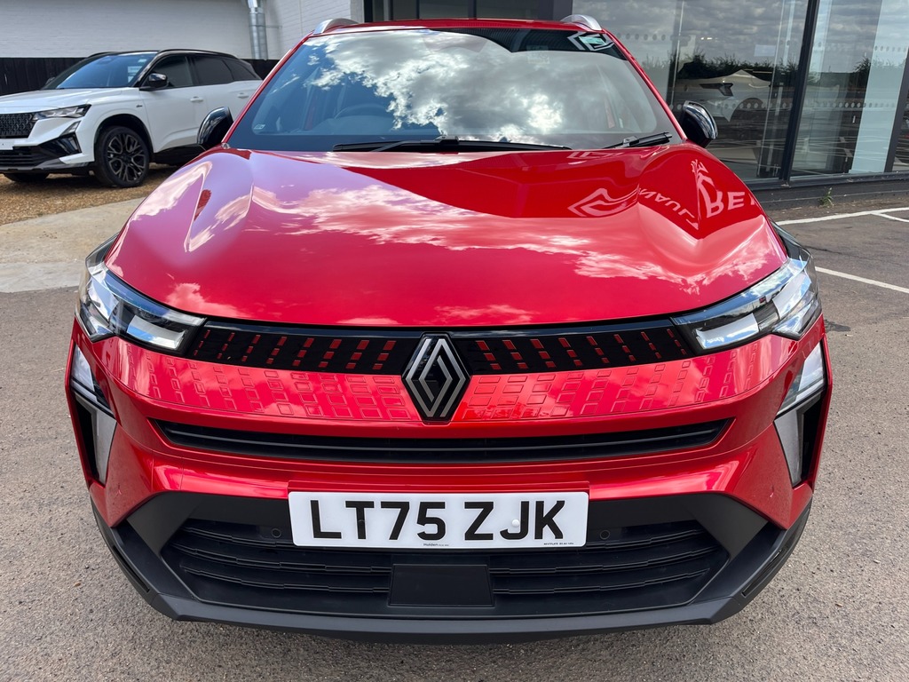 Renault Captur Techno Red #2