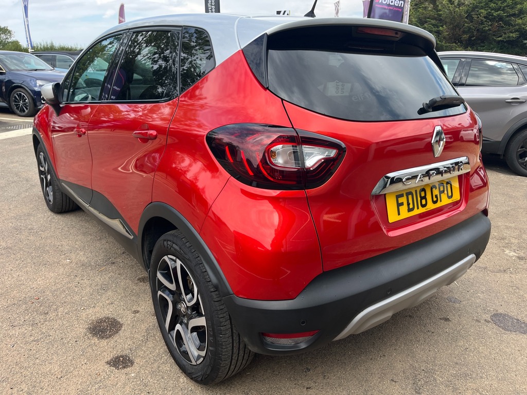 Renault Captur Dynamique S Nav Red #5
