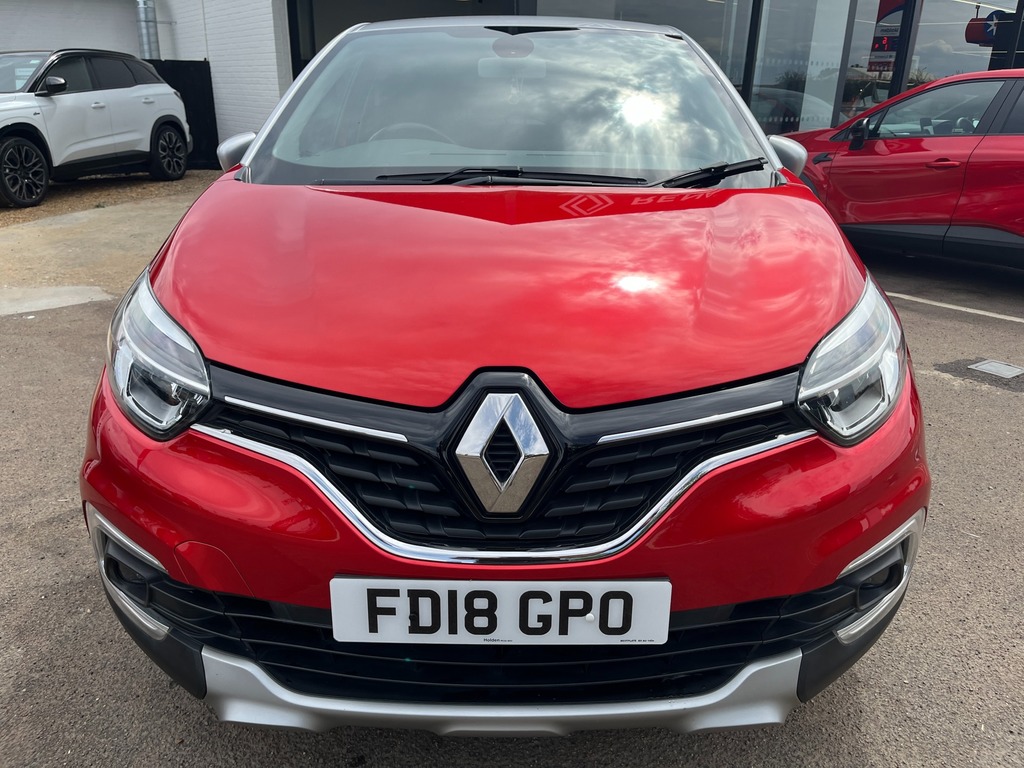 Renault Captur Dynamique S Nav Red #2