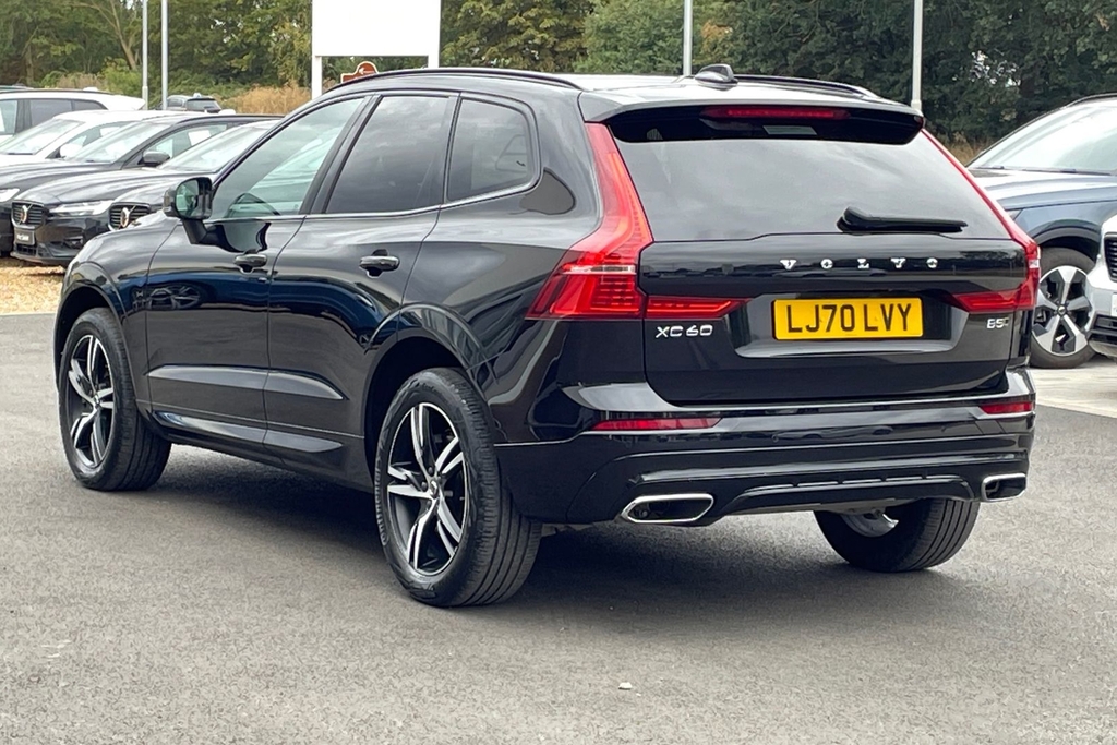 Volvo XC60 R-design Black #3