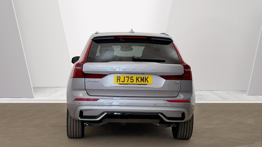 Volvo XC60 Ultra Dark Silver #4