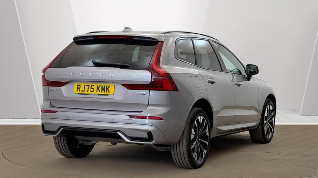 Volvo XC60 Ultra Dark Silver #3