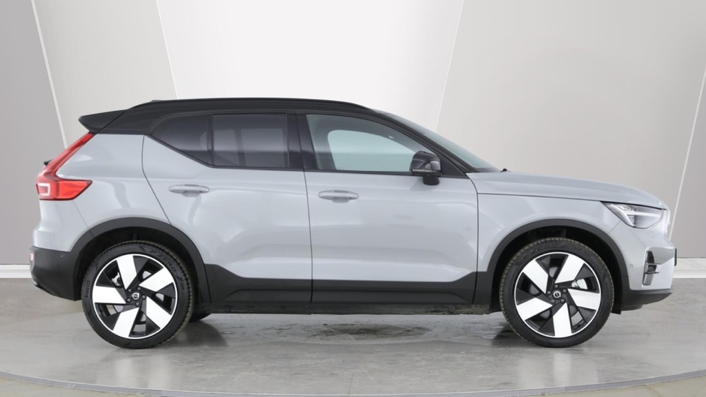Volvo EX40 Ultra Grey #2