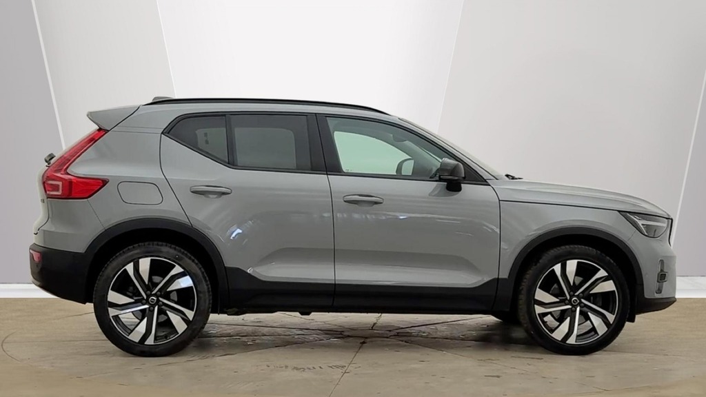 Volvo XC40 Ultimate Grey #2