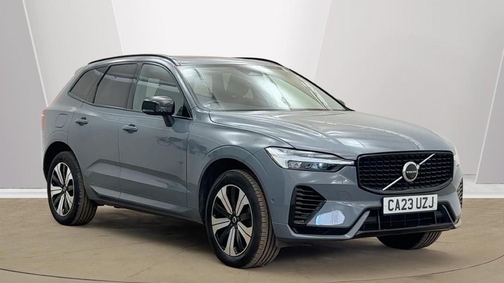 Volvo XC60 Plus Grey