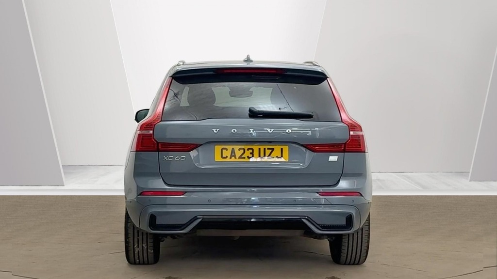 Volvo XC60 Plus Grey #4
