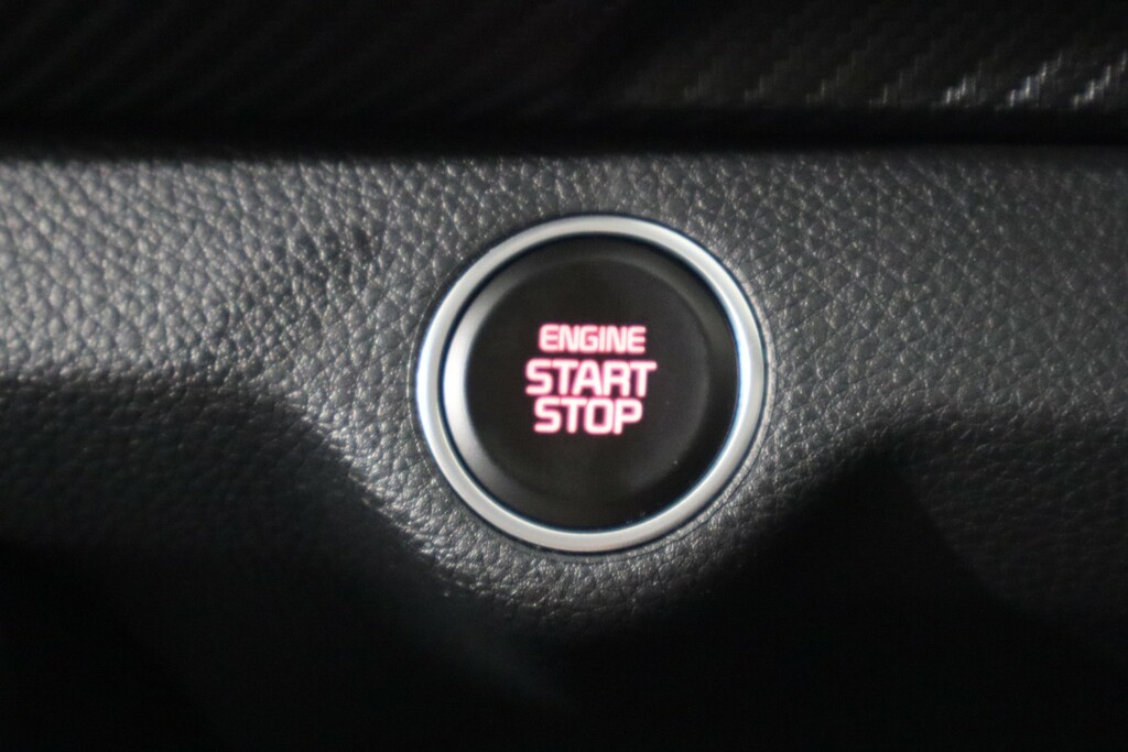 Kia Stonic 1.0 T-gdi 98 48V Gt Line S Isg Red #20