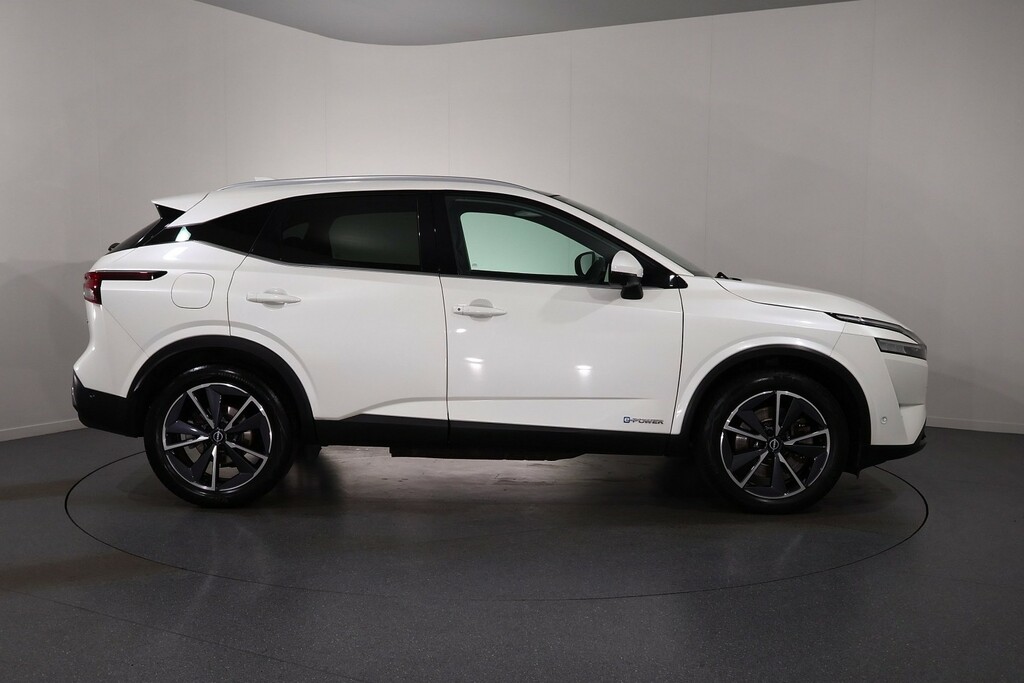 Nissan Qashqai N-connecta White #8