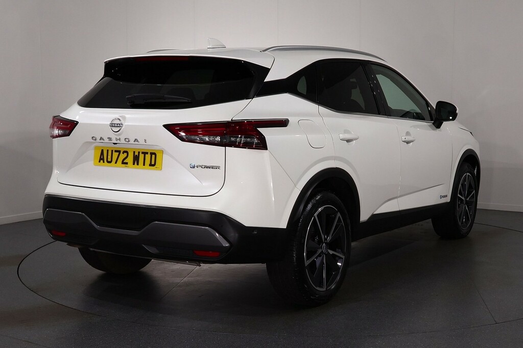 Nissan Qashqai N-connecta White #7