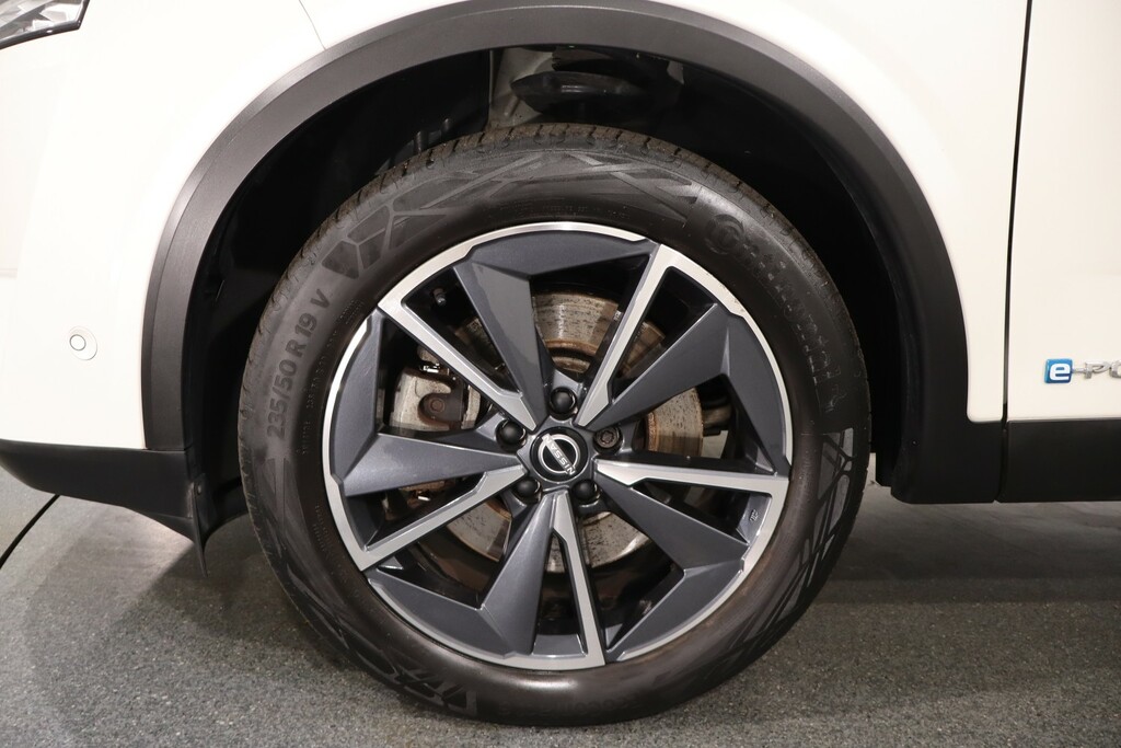 Nissan Qashqai N-connecta White #9